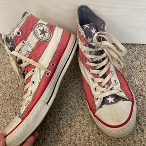 American flag vintage looking converse